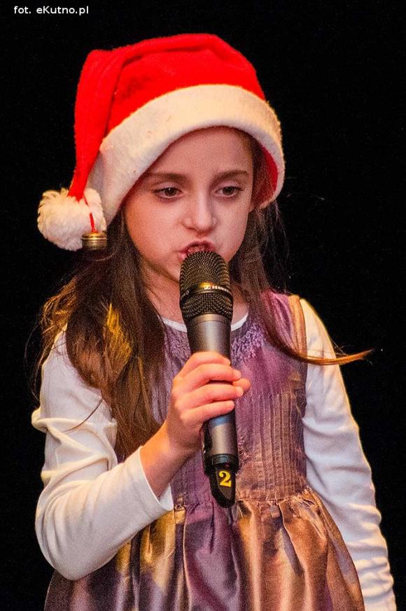 Zostali Mikołajami. Artystyczne prezentacje pod choinkę