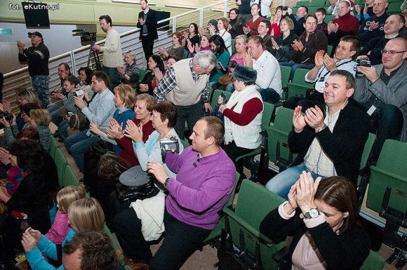 Zostali Mikołajami. Artystyczne prezentacje pod choinkę