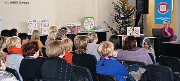 O uzależnieniach nieletnich w komendzie policji