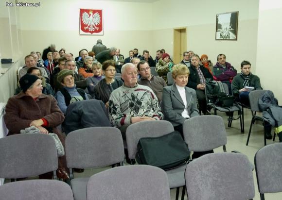 Czy biogazownia śmierdzi i hałasuje i czy prezes firmy źle życzy swojemu szwagrowi? Relacja ze spotkania mieszkańców Krośniewic z inwestorem