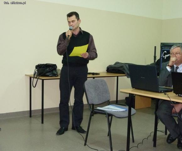 Czy biogazownia śmierdzi i hałasuje i czy prezes firmy źle życzy swojemu szwagrowi? Relacja ze spotkania mieszkańców Krośniewic z inwestorem