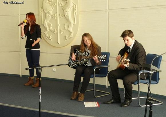 Młodzież kultywuje pamięć o stanie wojennym