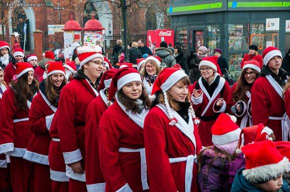 Wigilia z wielką rodziną przed Ratuszem w Kutnie
