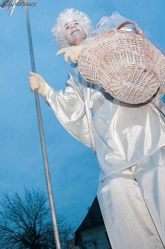 Wigilia z wielką rodziną przed Ratuszem w Kutnie