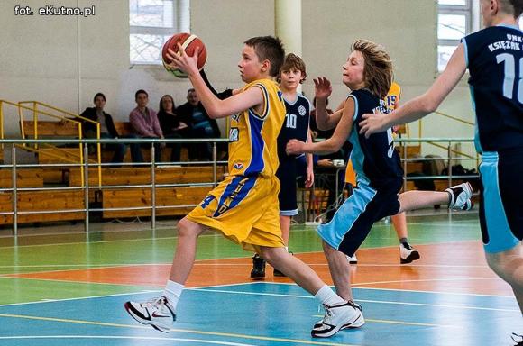 AZS WSGK TEVA KUTNO (U-13) uległo UMKS KSIĘŻAKOWI ŁOWICZ