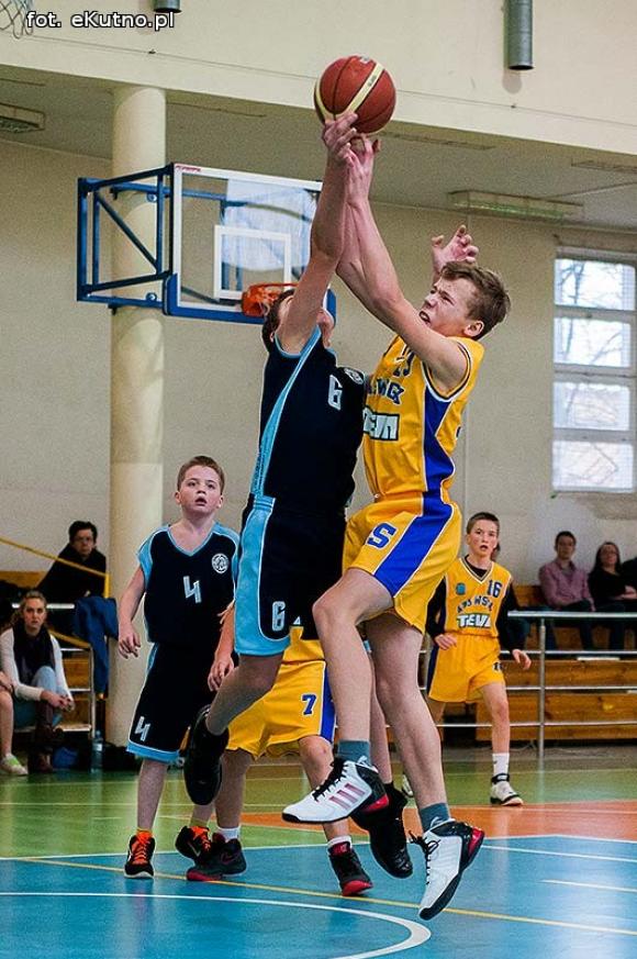 AZS WSGK TEVA KUTNO (U-13) uległo UMKS KSIĘŻAKOWI ŁOWICZ