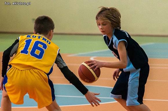 AZS WSGK TEVA KUTNO (U-13) uległo UMKS KSIĘŻAKOWI ŁOWICZ