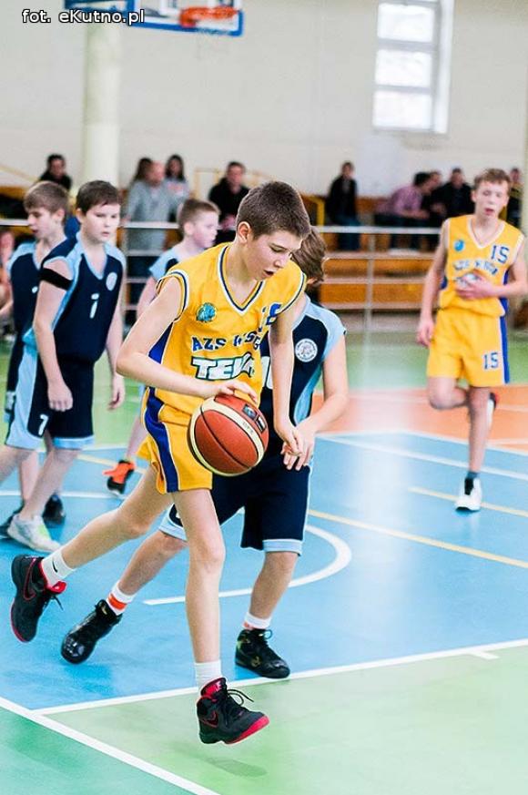 AZS WSGK TEVA KUTNO (U-13) uległo UMKS KSIĘŻAKOWI ŁOWICZ