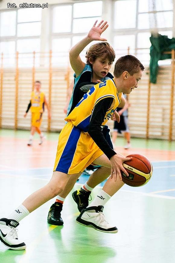 AZS WSGK TEVA KUTNO (U-13) uległo UMKS KSIĘŻAKOWI ŁOWICZ