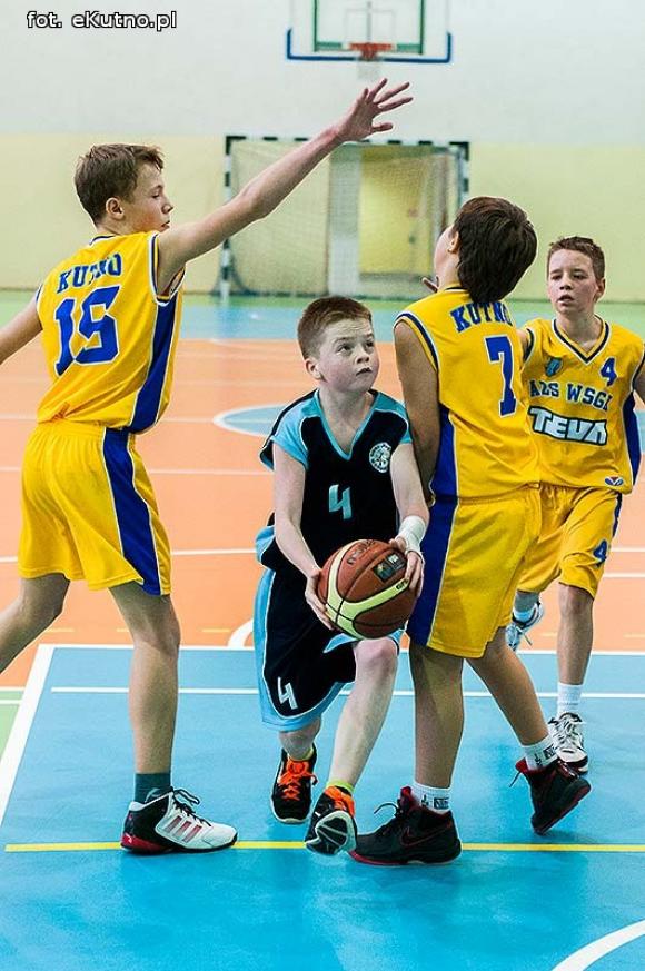 AZS WSGK TEVA KUTNO (U-13) uległo UMKS KSIĘŻAKOWI ŁOWICZ