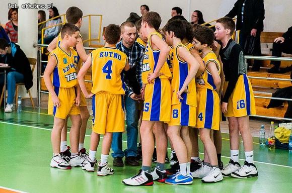 AZS WSGK TEVA KUTNO (U-13) uległo UMKS KSIĘŻAKOWI ŁOWICZ