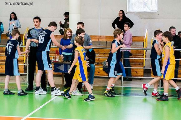AZS WSGK TEVA KUTNO (U-13) uległo UMKS KSIĘŻAKOWI ŁOWICZ