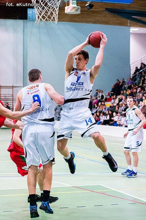 AZS WSGK POLFARMEX KUTNO wygrywa z  MKS Dąbrową Górniczą