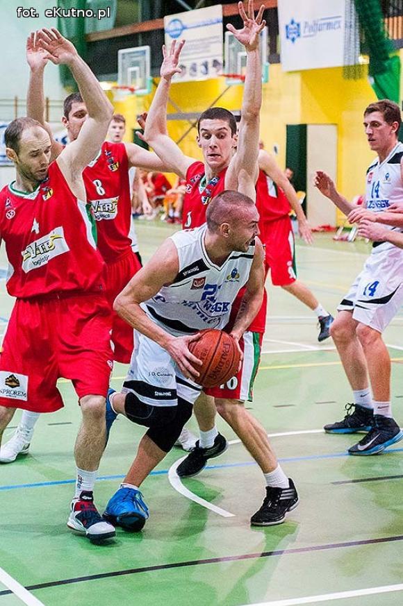 AZS WSGK POLFARMEX KUTNO wygrywa z  MKS Dąbrową Górniczą