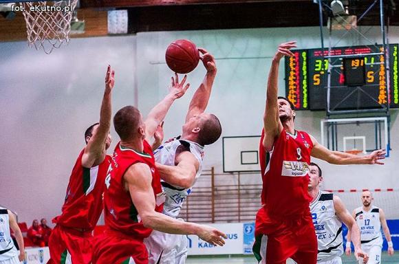 AZS WSGK POLFARMEX KUTNO wygrywa z  MKS Dąbrową Górniczą