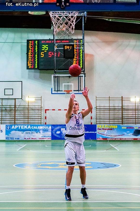 AZS WSGK POLFARMEX KUTNO wygrywa z  MKS Dąbrową Górniczą