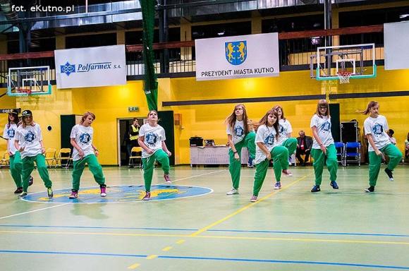 AZS WSGK POLFARMEX KUTNO wygrywa z  MKS Dąbrową Górniczą