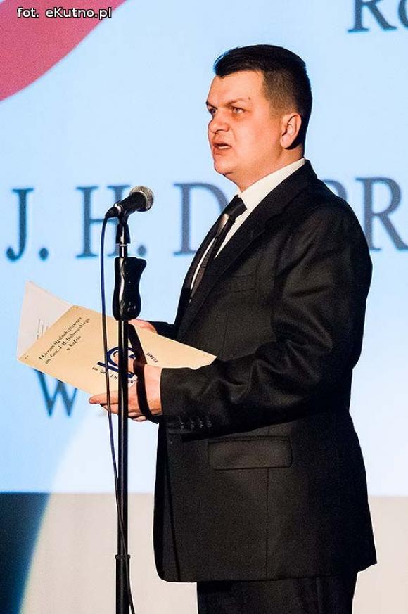 Ujawnione tajemnice, włoskie kolędy i utalentowani uczniowie Dąbrowszczaka. Święto liceum z niespodziankami