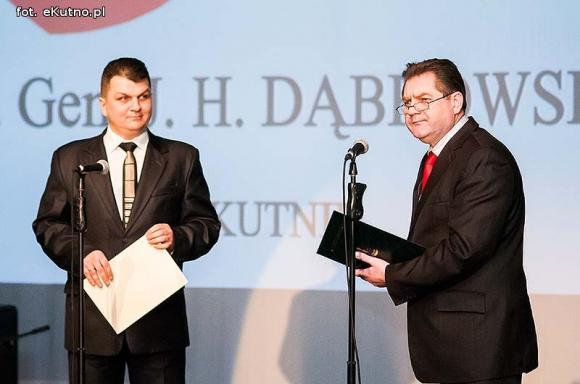 Ujawnione tajemnice, włoskie kolędy i utalentowani uczniowie Dąbrowszczaka. Święto liceum z niespodziankami