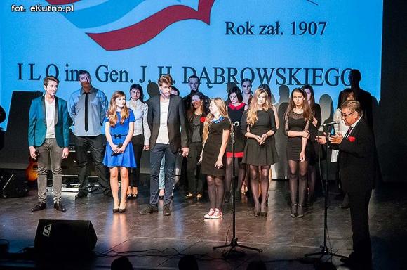 Ujawnione tajemnice, włoskie kolędy i utalentowani uczniowie Dąbrowszczaka. Święto liceum z niespodziankami