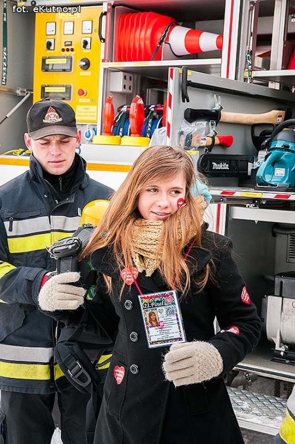 Prezentacja sprzętu i umiejętności strażaków