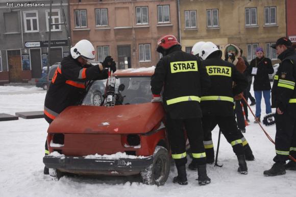 WOŚP w Żychlinie: Pokaz OSP Pniewo