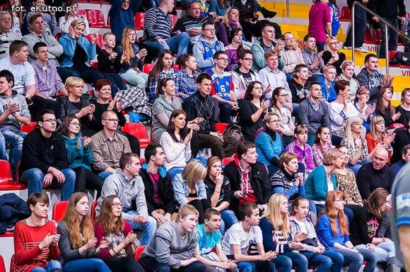 AZS znów górą jest!