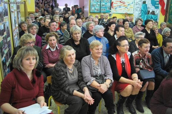 Nawet śnieg i zawieja nie powstrzymały babć i dziadków!