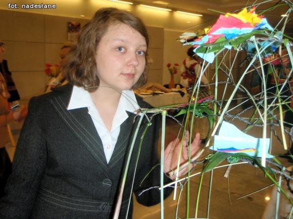 Kasandra Rogala z Gimnazjum nr 2 w Kutnie została laureatką Ogólnopolskiego Konkursu Plastycznego