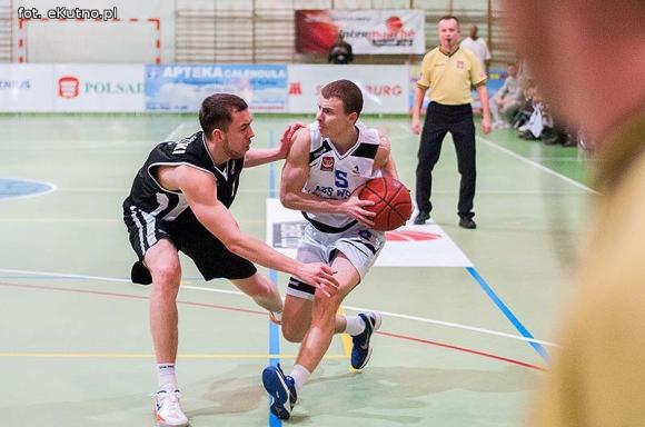 Tur(ów) za silny. AZS rozbity w Pucharze Polski Intermarché Basket Cup