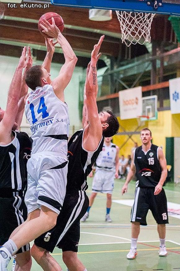 Tur(ów) za silny. AZS rozbity w Pucharze Polski Intermarché Basket Cup
