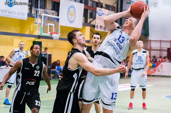 Tur(ów) za silny. AZS rozbity w Pucharze Polski Intermarché Basket Cup