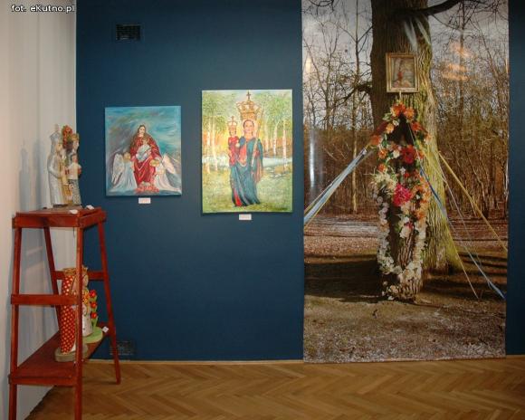 Pieta, Czarna Madonna, Rodzicielka, Pocieszycielka, Orędowniczka. Madonny w kutnowskim muzeum