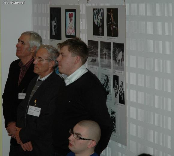 Antoni Macierewicz w Kutnie: Oni świetnie wiedzą, że kłamią. Państwo polskie na kolanach