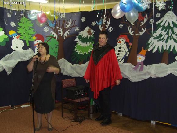 Bal w krainie bałwanków w rytmie Gangnam Style