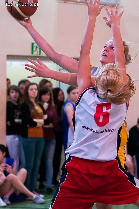 Dziewczyny z ZS nr 1 im. St. Staszica w Kutnie wygrały Licealiadę