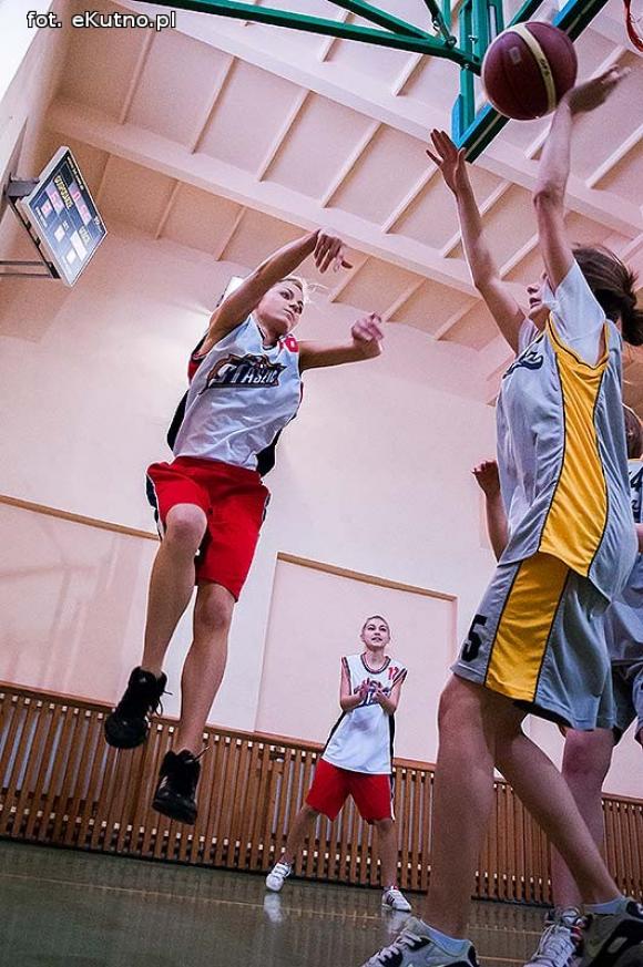 Dziewczyny z ZS nr 1 im. St. Staszica w Kutnie wygrały Licealiadę