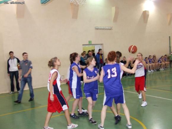 Dziewczyny z ZS nr 1 im. St. Staszica w Kutnie wygrały Licealiadę