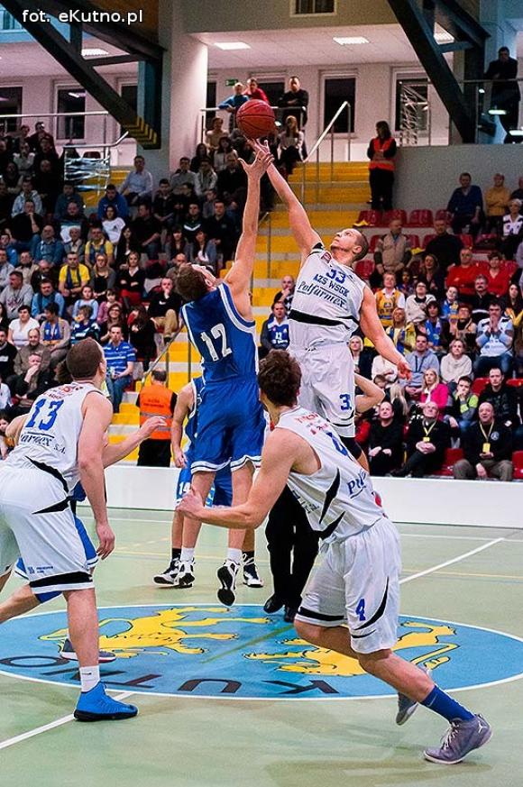 Słodki smak zwycięstwa. AZS schrupał toruńskie pierniki