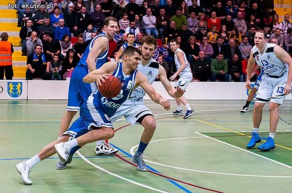 Słodki smak zwycięstwa. AZS schrupał toruńskie pierniki