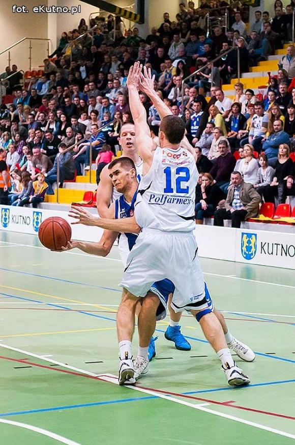 Słodki smak zwycięstwa. AZS schrupał toruńskie pierniki