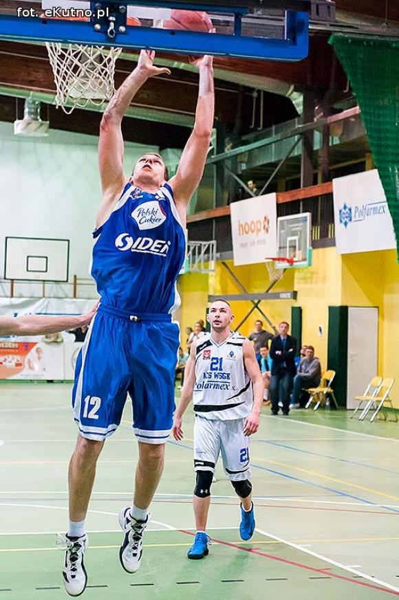 Słodki smak zwycięstwa. AZS schrupał toruńskie pierniki