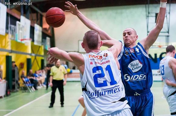 Słodki smak zwycięstwa. AZS schrupał toruńskie pierniki