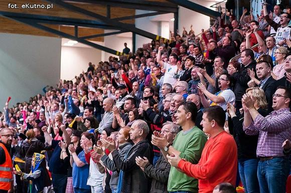 Słodki smak zwycięstwa. AZS schrupał toruńskie pierniki