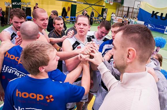 Słodki smak zwycięstwa. AZS schrupał toruńskie pierniki