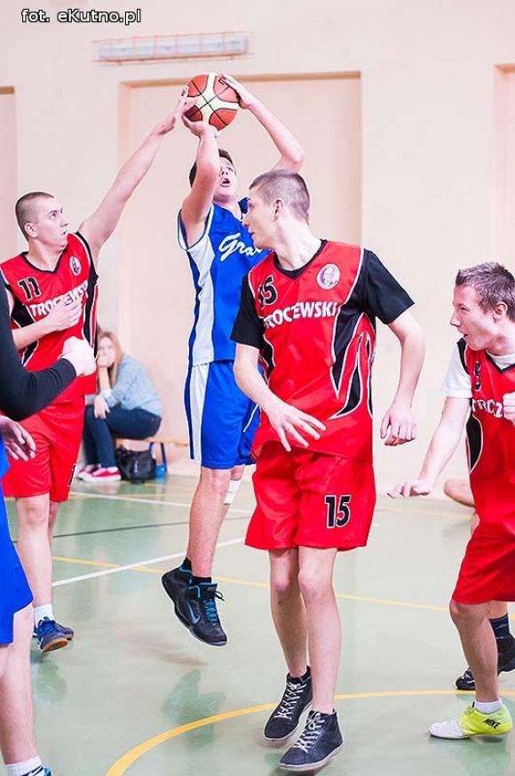 Staszic nie ma sobie równych. Chłopcy wygrali Licealiadę 2013 na etapie powiatowym