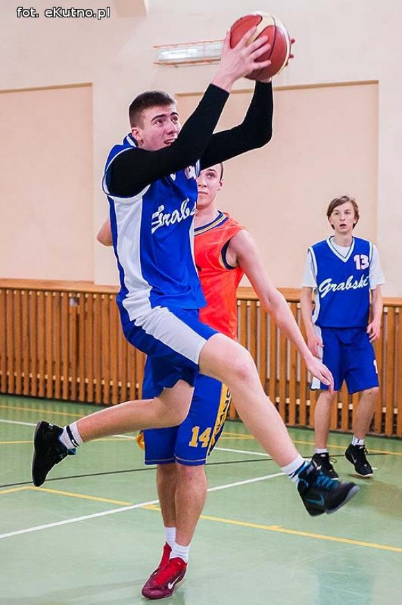 Staszic nie ma sobie równych. Chłopcy wygrali Licealiadę 2013 na etapie powiatowym