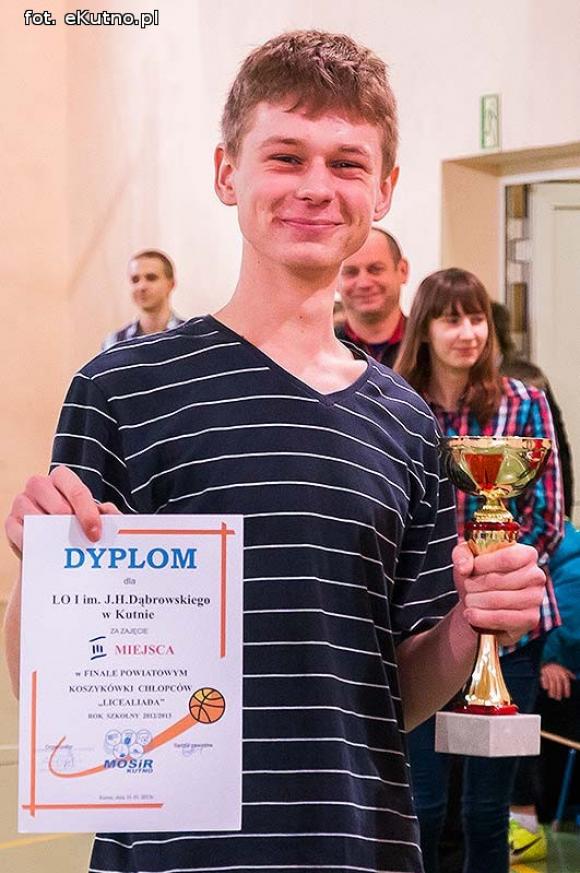 Staszic nie ma sobie równych. Chłopcy wygrali Licealiadę 2013 na etapie powiatowym
