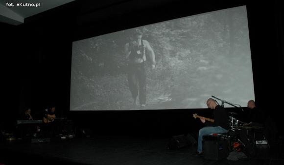 Woda żywa i punkowy pazur