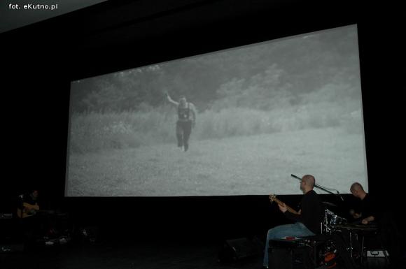 Woda żywa i punkowy pazur